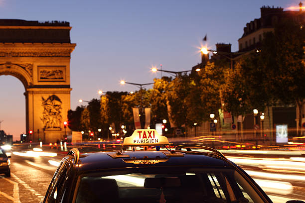 Aéroports et gares — chauffeur taxi parisien